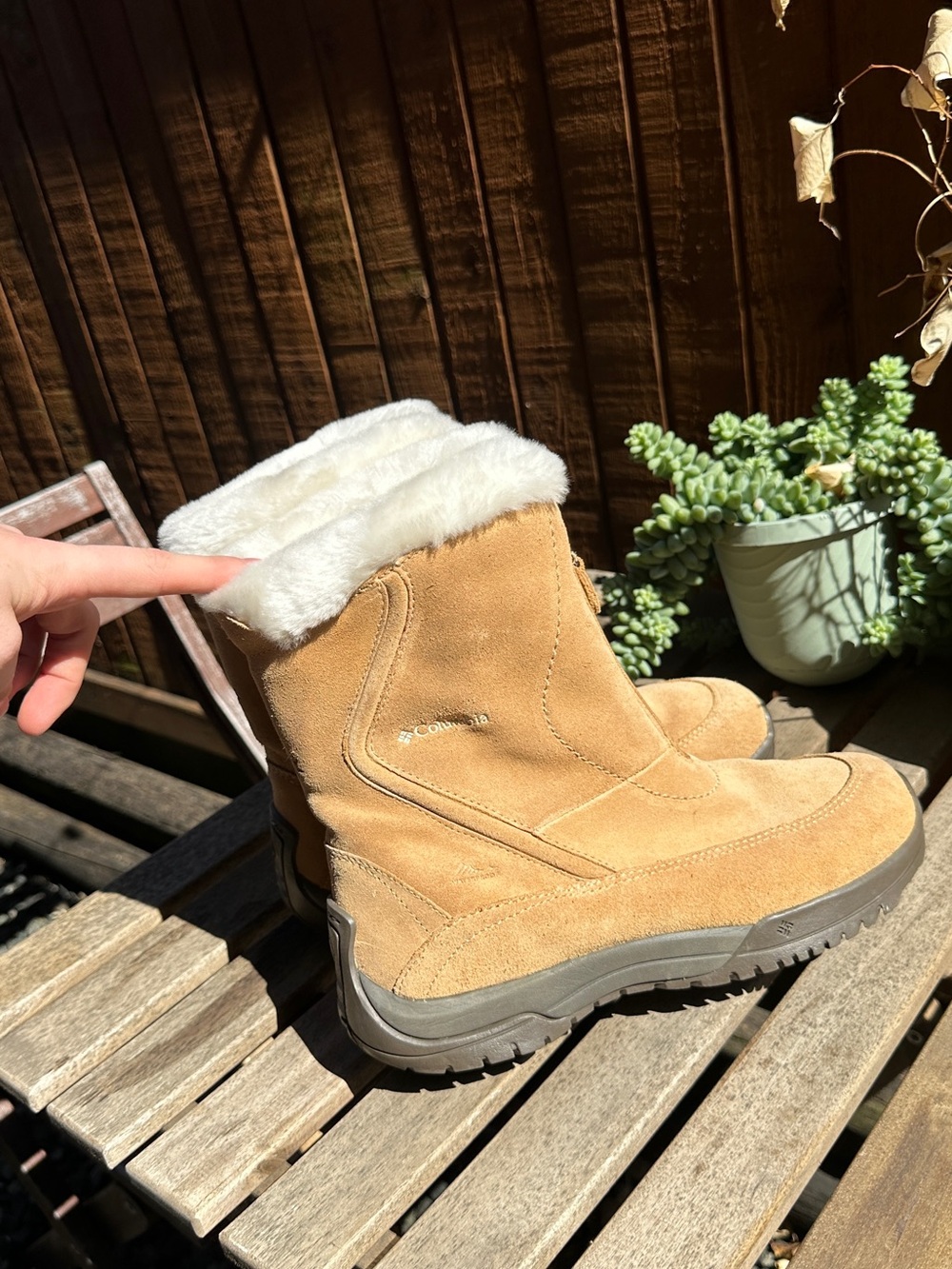 Columbia Women's Tan Suede Fur-Cuff Winter Boots